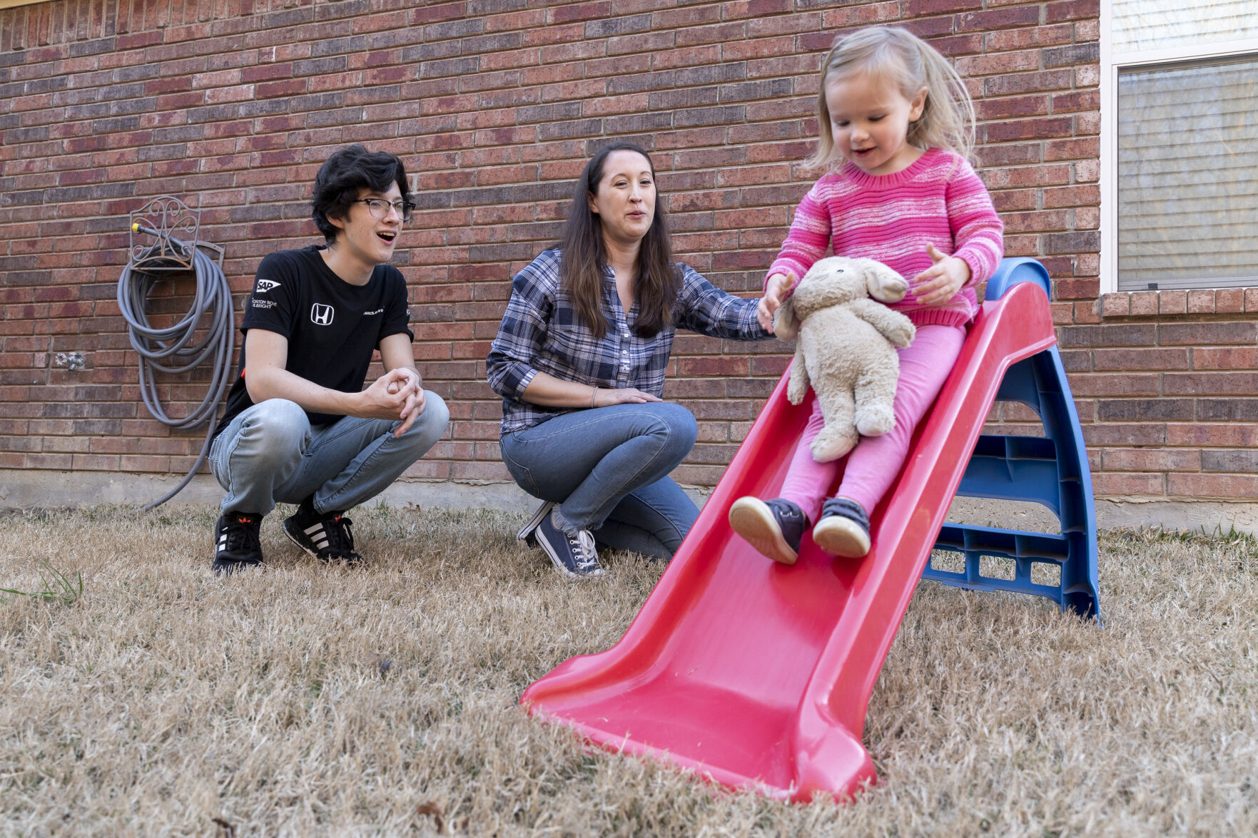 Opinion: Student mothers deserve more education support